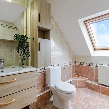 - New - Spacious, Quiet, Parking, Clim 別荘 *